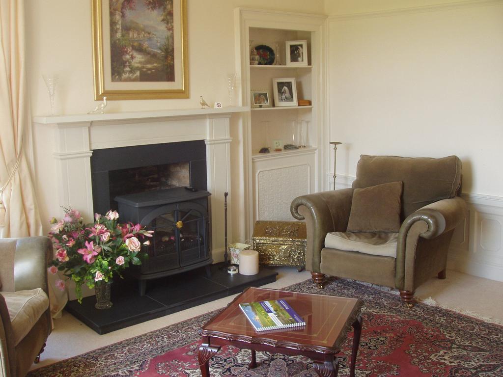 Lornebank Homestay Lauder Exteriör bild